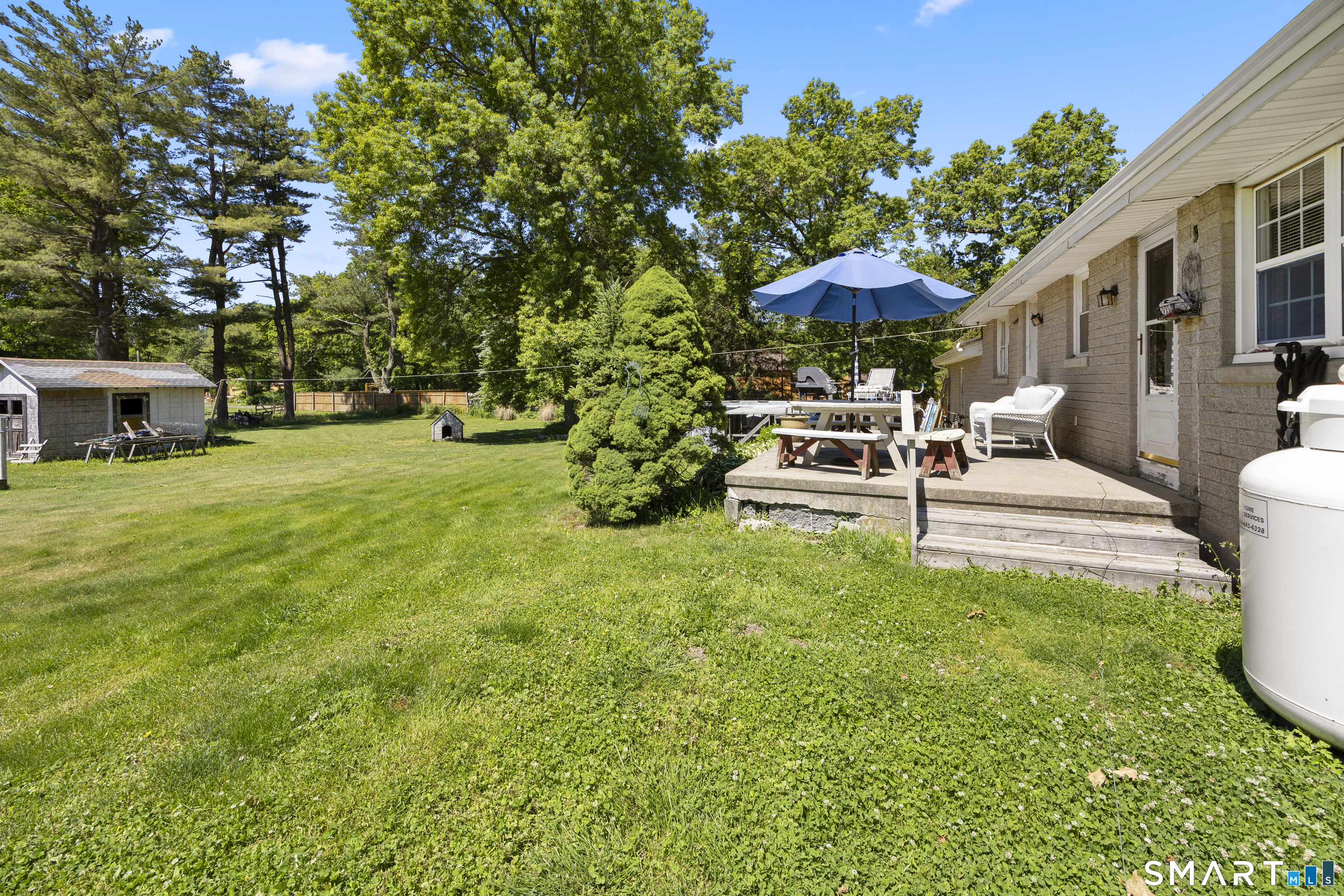 186 Schaffer Road Bethany, CT 06524 - Photo 31 of 34