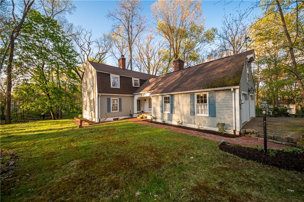 261 Henricks Road Butler, PA 16001 - Photo 2 of 25