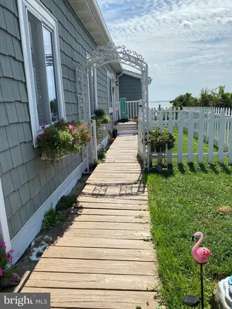 $200,000 | 35748 East River Drive, Millsboro, DE 19966