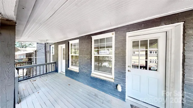 $675,000 | 2131 Kirkwood Avenue, Unit 8, Charlotte, NC 28203