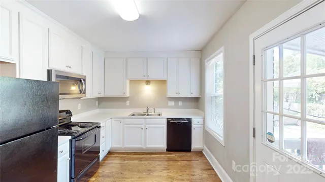 $675,000 | 2131 Kirkwood Avenue, Unit 8, Charlotte, NC 28203