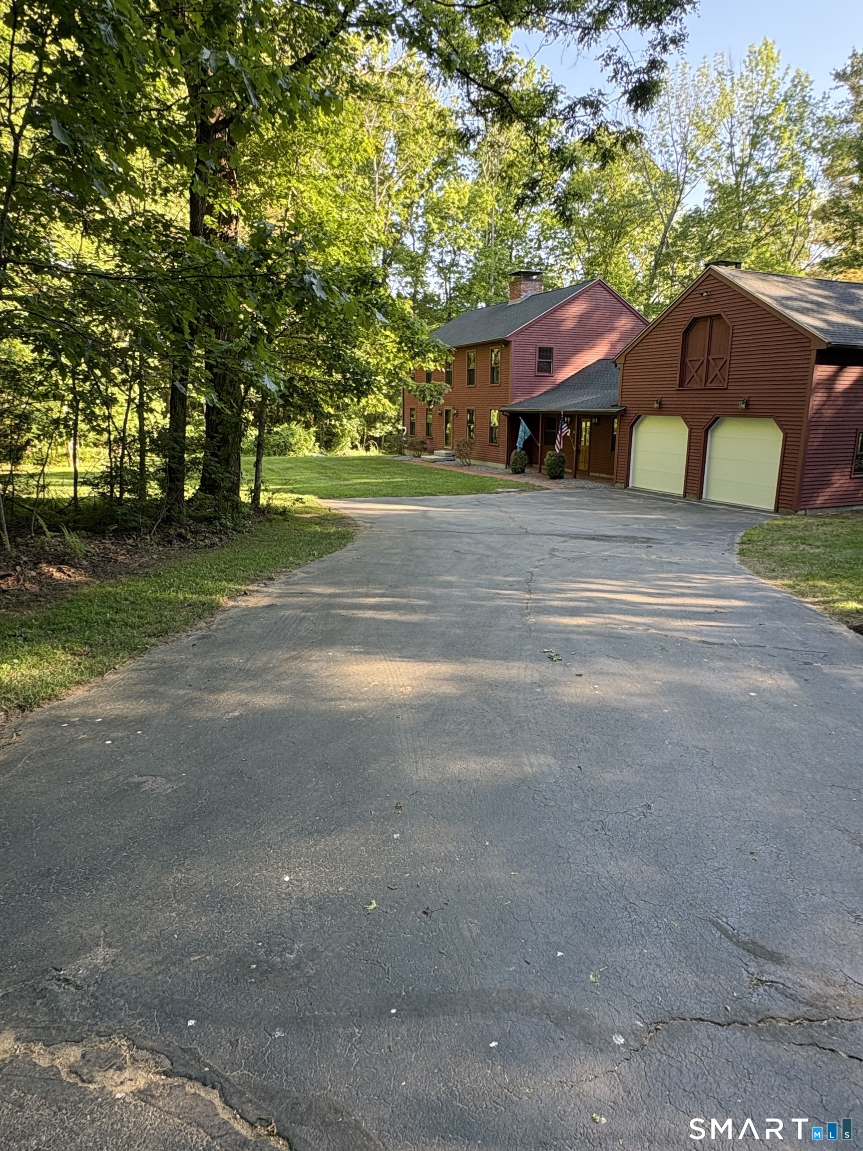 102 Drown Road Pomfret, CT 06259 - Photo 2 of 16