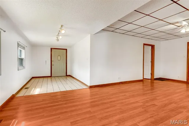 $102,000 | 1041 Washington Avenue, Madison, IL 62060