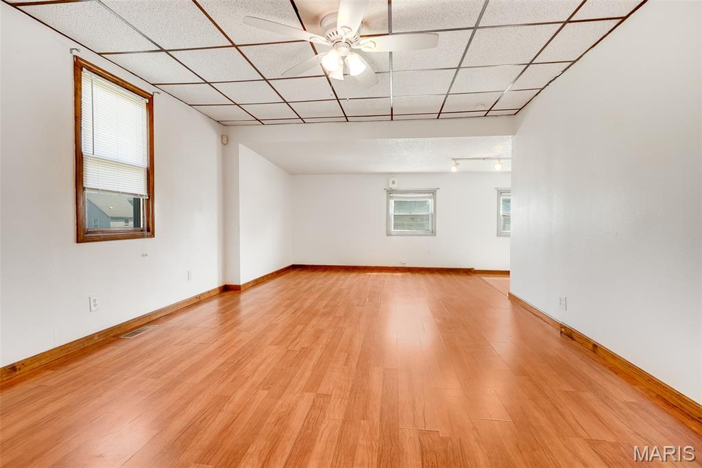 1041 Washington Avenue Madison, IL 62060 - Photo 9 of 20