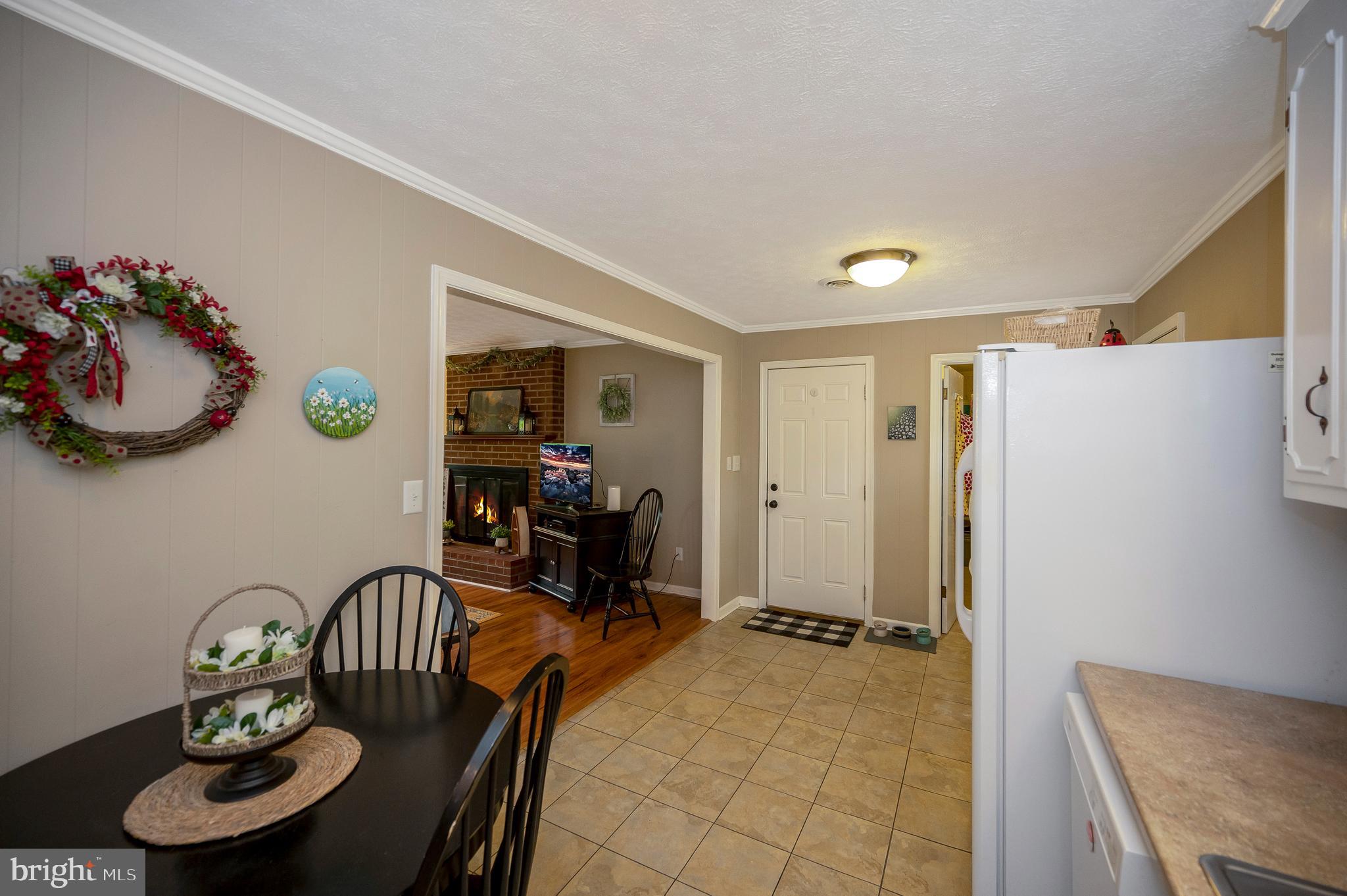 209 Birdie Road Locust Grove, VA 22508 - Photo 19 of 42 kitchen view to living room