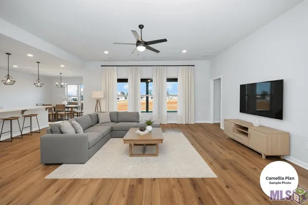 $378,389 | 250 Olivia Drive, Luling, LA 70070