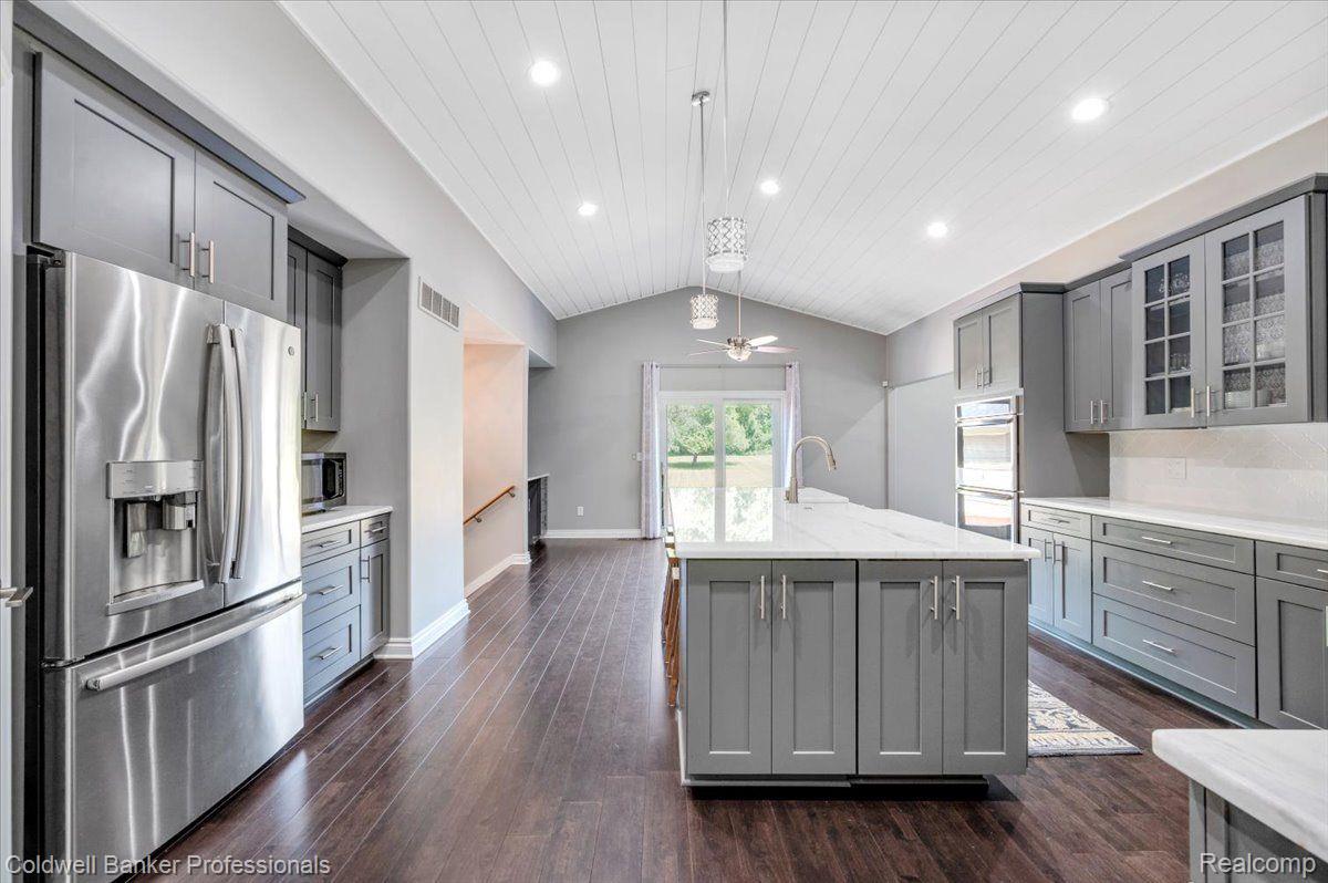 5490 Waldon Road Clarkston, MI 48348 - Photo 24 of 59 Gallery Image 24