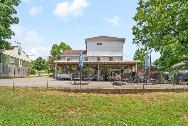 a view of outdoor space