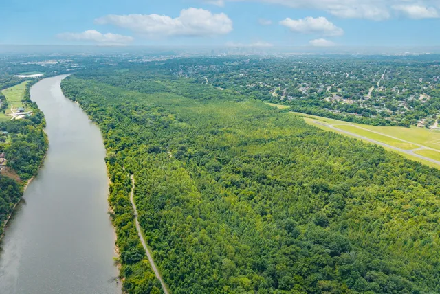 $1,290,000 | 2610 Airpark Drive, Nashville, TN 37206