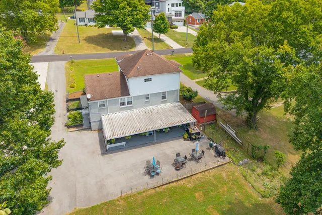 $1,290,000 | 2610 Airpark Drive, Nashville, TN 37206