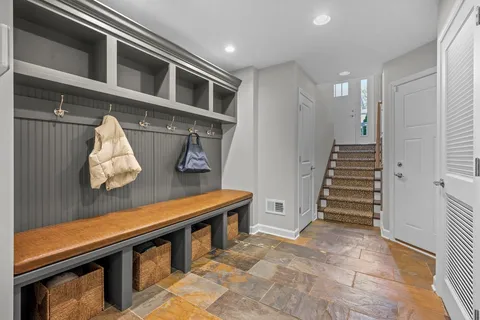 a view of entryway and hall