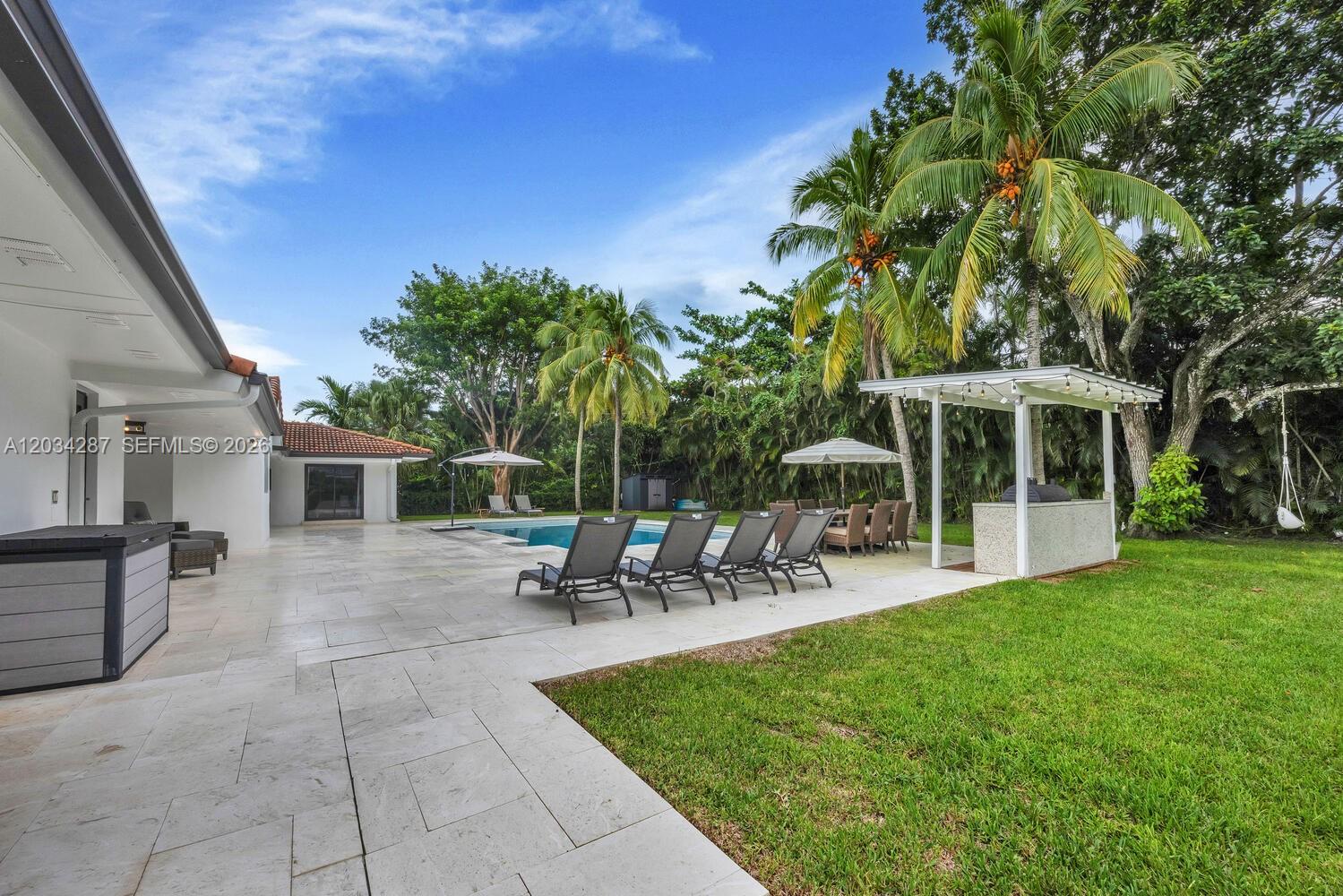 6860 Southwest 99th Terrace Pinecrest, FL 33156 - Photo 42 of 46