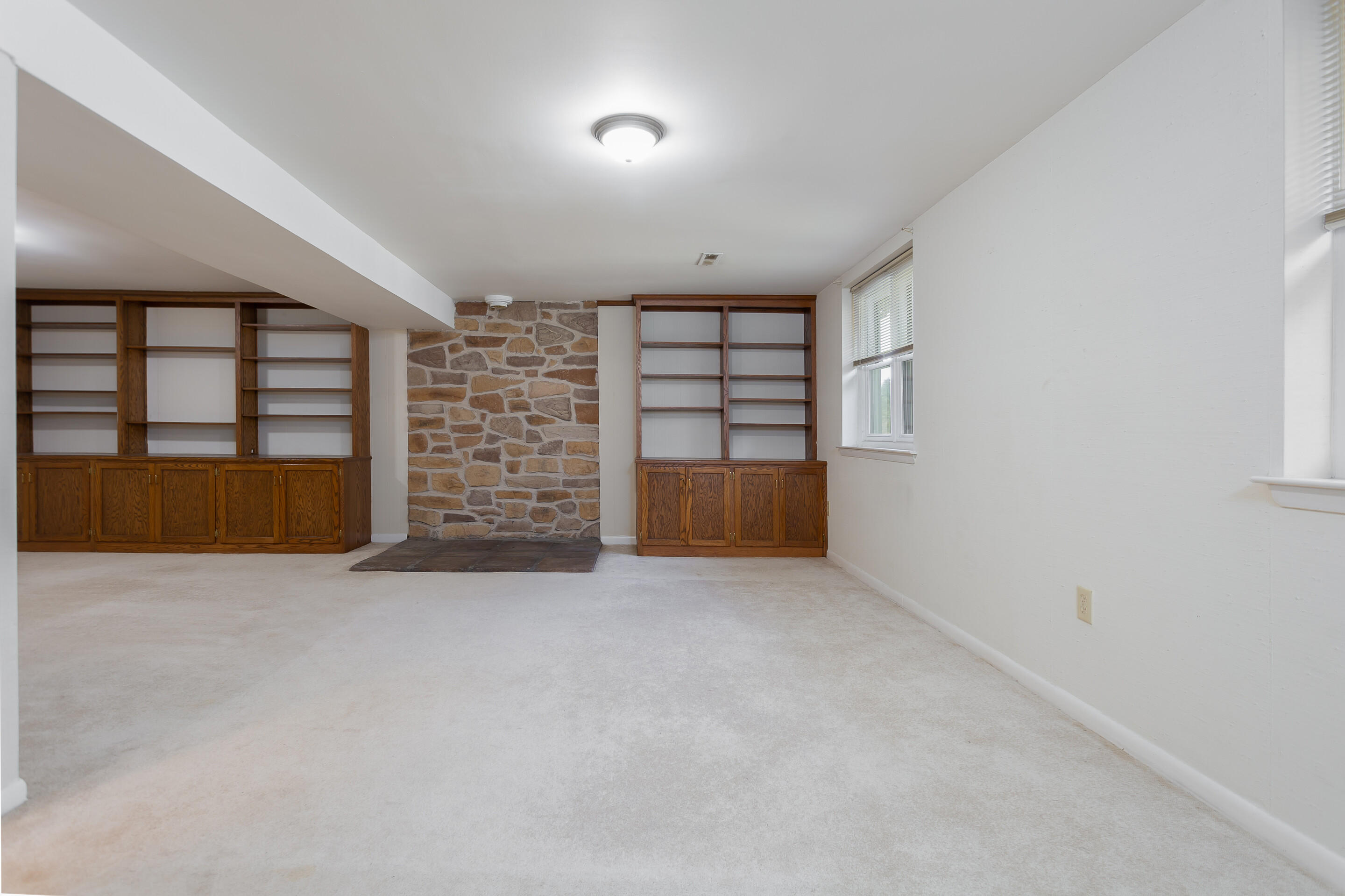 3701 Heritage Road Southwest Roanoke, VA 24015 - Photo 21 of 35 27_3701_Heritage_Rd_SW27_mls