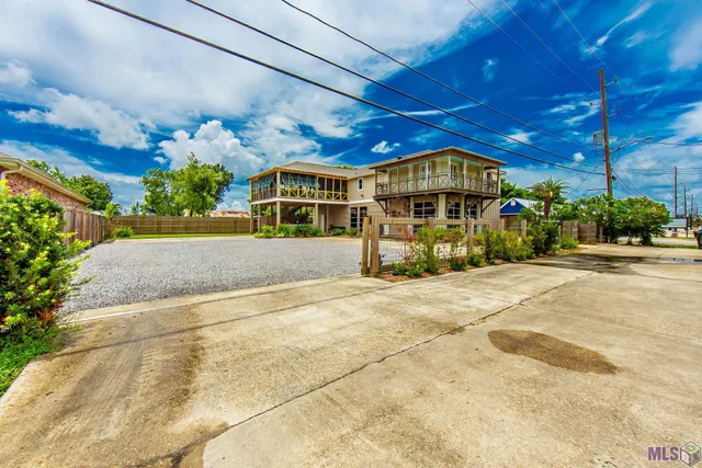 $595,000 | 179 Enterprise Drive, Houma, LA 70360