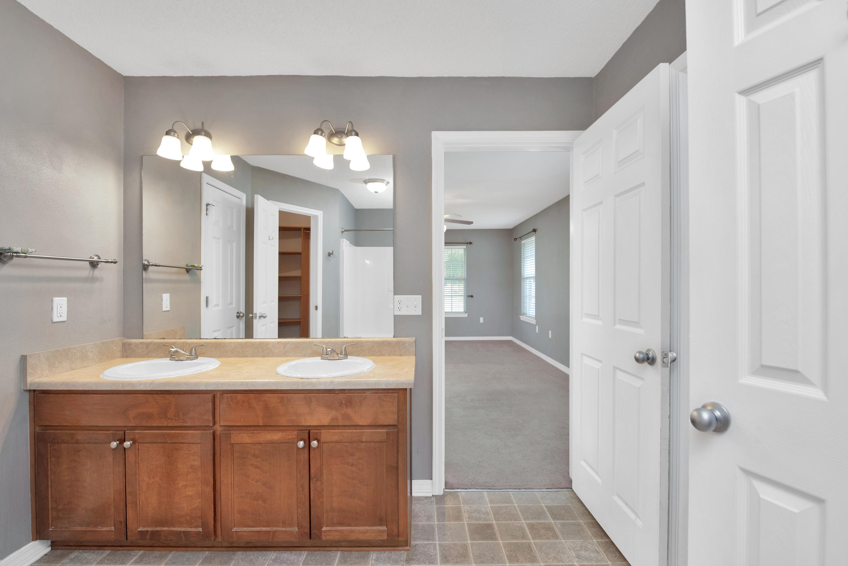 213 Raptor Drive Crestview, FL 32536 - Photo 13 of 24 Master Bath
