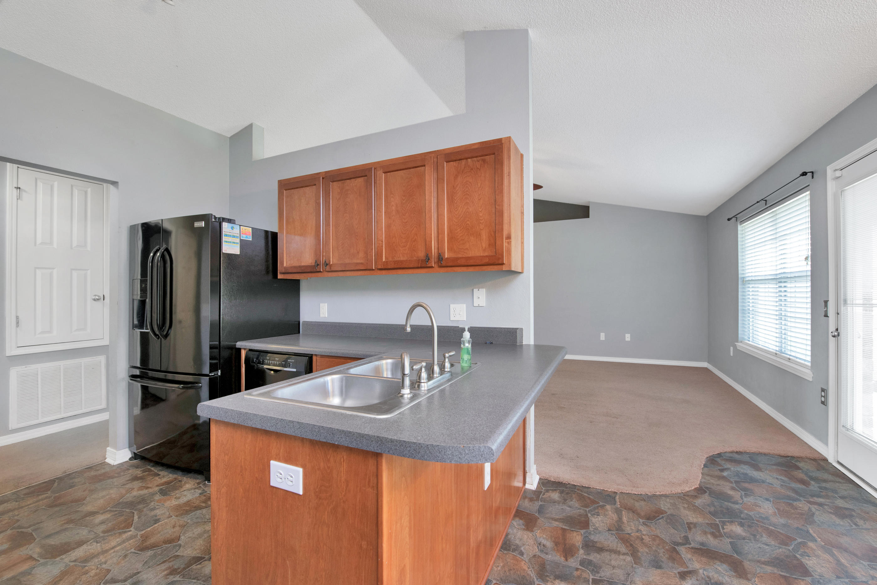 213 Raptor Drive Crestview, FL 32536 - Photo 8 of 24 Kitchen eat in area