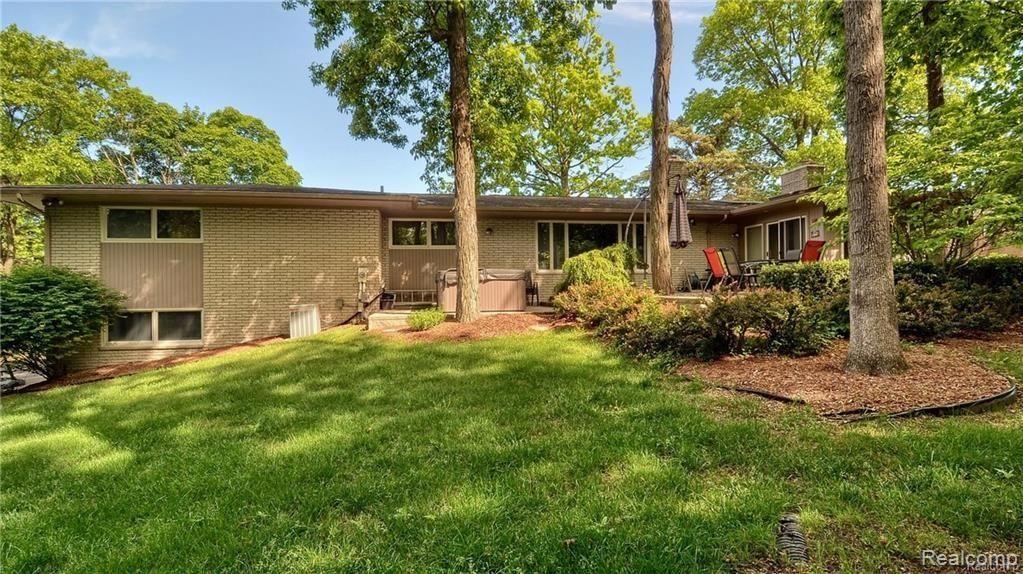 4653 Brightmore Road Bloomfield Hills, MI 48302 - Photo 1 of 30 Exterior