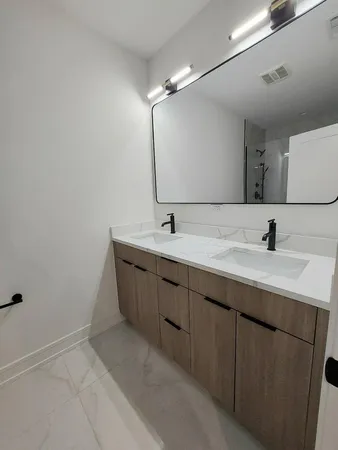 $2,900 | 4625 South Michigan Avenue, Unit 1, Chicago, IL 60653