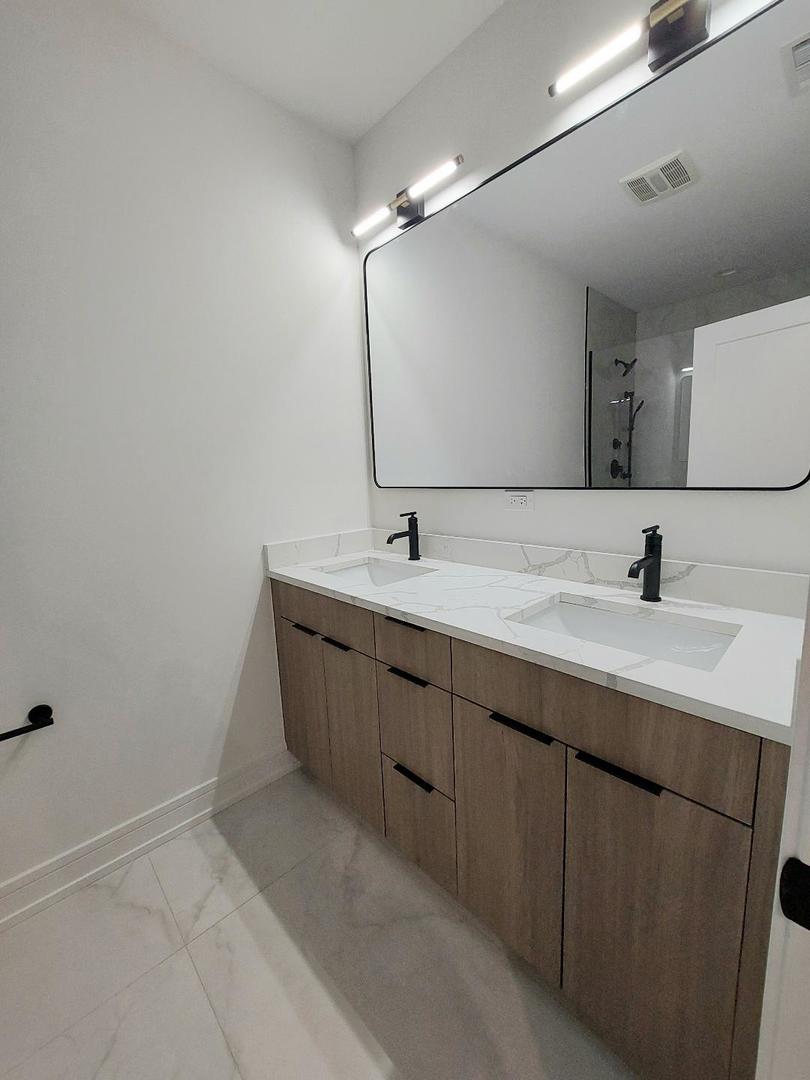 4625 South Michigan Avenue, Unit 1 Chicago, IL 60653 - Photo 6 of 20