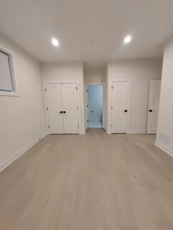 $2,900 | 4625 South Michigan Avenue, Unit 1, Chicago, IL 60653