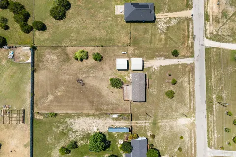 $257,500 | 901 Thousand Oaks Trail, Liberty Hill, TX 78642