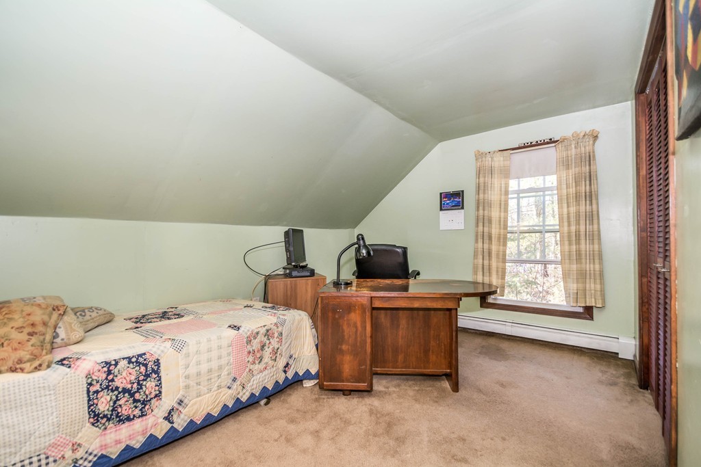 201 Chapman Road Tewksbury, MA 01876 - Photo 13 of 26 Gallery Image 13