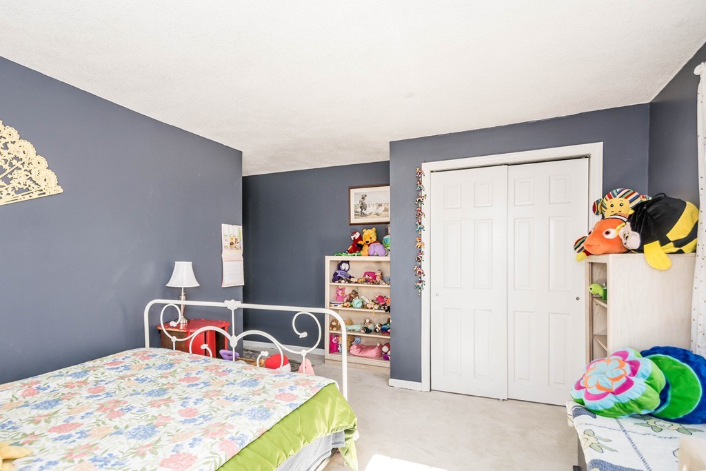 201 Chapman Road Tewksbury, MA 01876 - Photo 17 of 26 Gallery Image 17