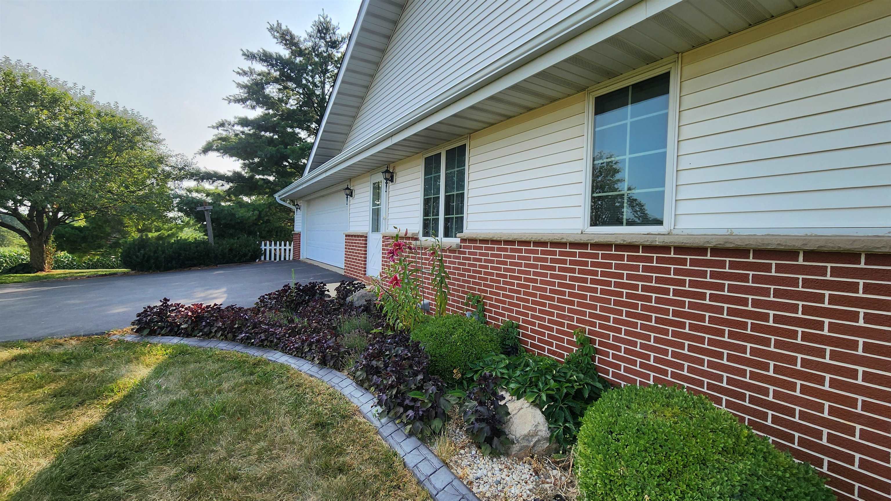 11056 Center Road Durand, IL 61024 - Photo 70 of 98 Gallery Image 70
