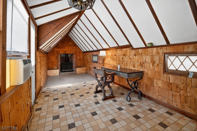 46 Glenside Trail Sparta, NJ 07871 - Photo 11 of 31 a dining room with furniture and a window