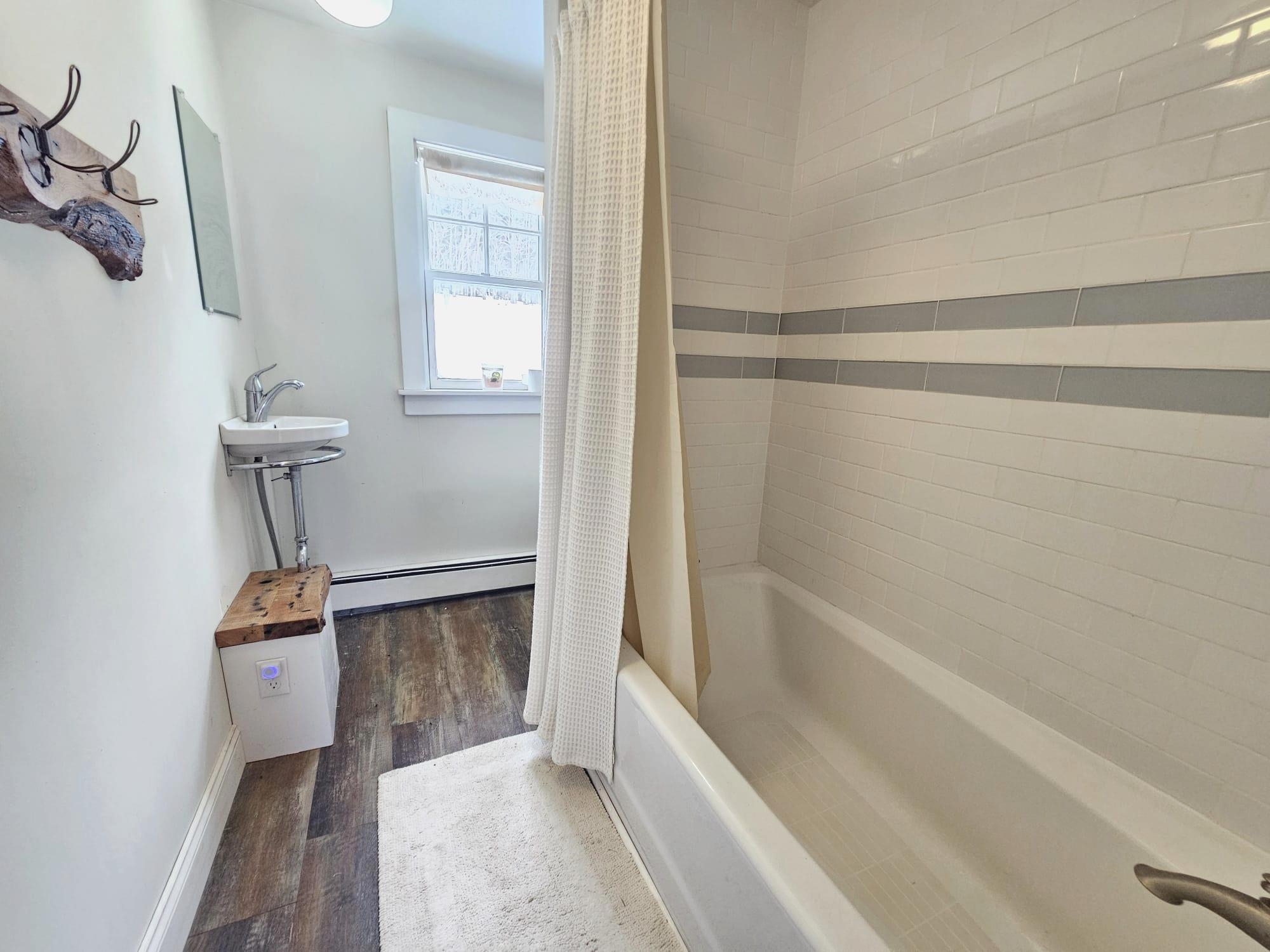 1153 King Hill Road Readsboro, VT 05350 - Photo 16 of 39