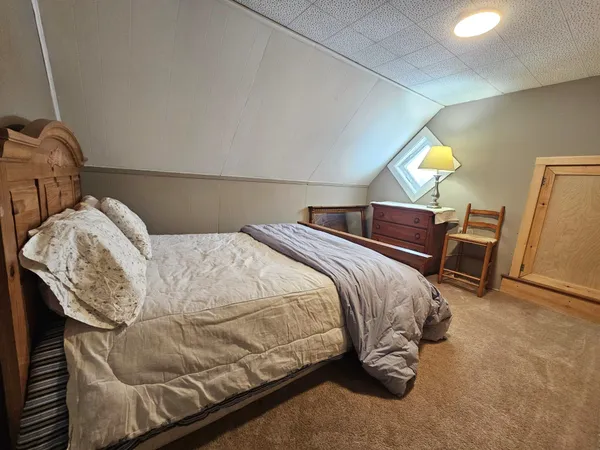 $349,000 | 1153 King Hill Road, Readsboro, VT 05350