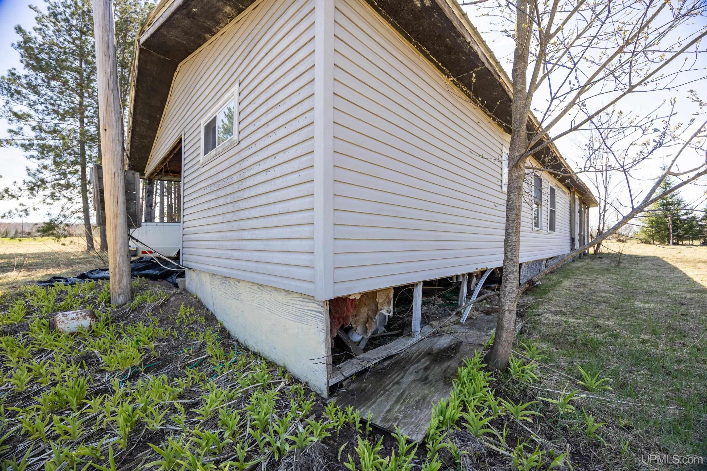 35698 Tapiola Road Chassell, MI 49916 - Photo 31 of 60