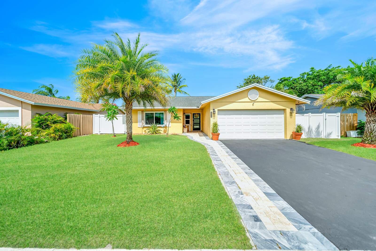 18414 Alydar Way Boca Raton, FL 33496 - Photo 8 of 72 07-DSC04718