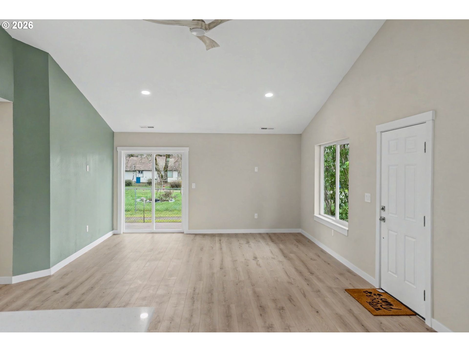 7425 5th Street Southeast Turner, OR 97392 - Photo 14 of 47 a view of an empty room with a window
