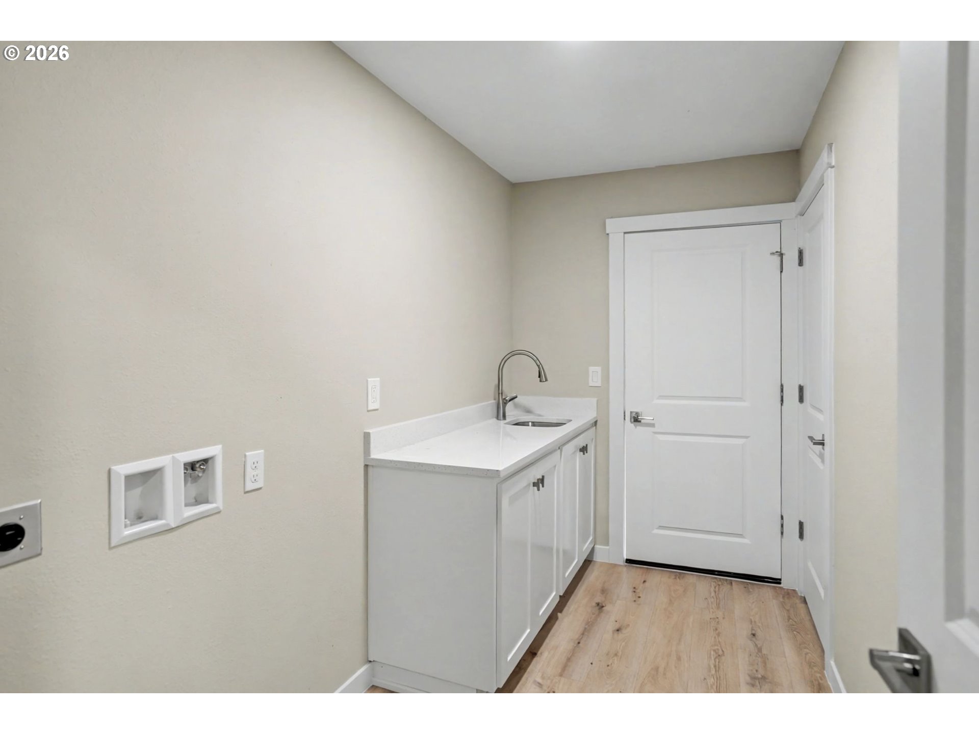 7425 5th Street Southeast Turner, OR 97392 - Photo 33 of 47 a hall with a sink