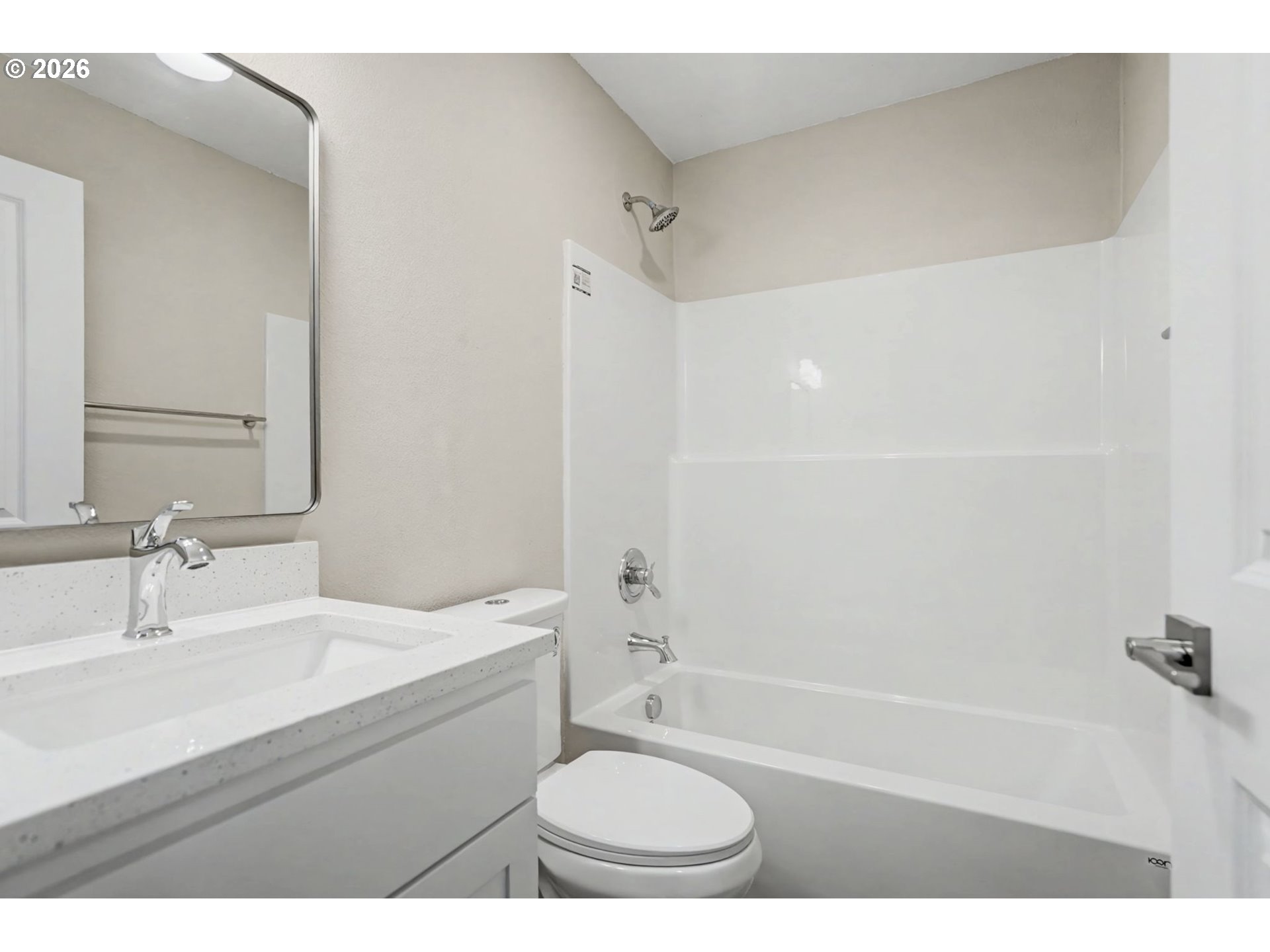 7425 5th Street Southeast Turner, OR 97392 - Photo 38 of 47 a bathroom with a sink a toilet and a bathtub