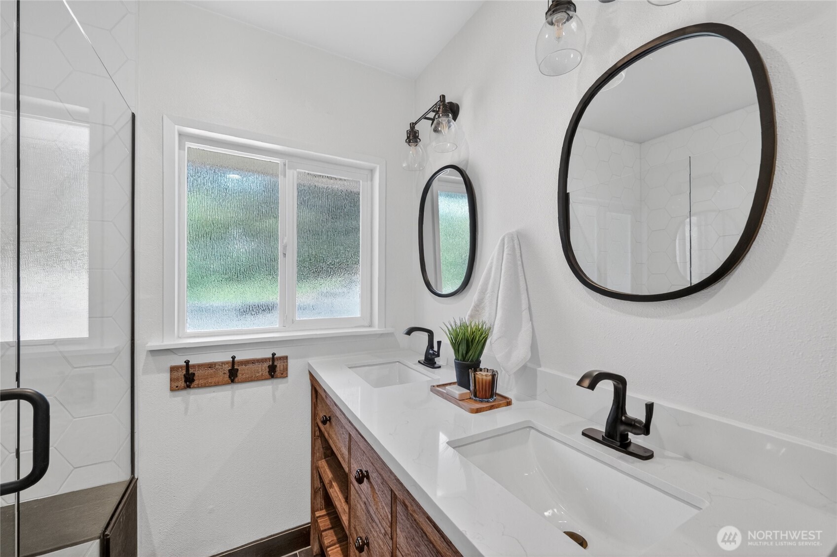 418 Briar Road Bellingham, WA 98225 - Photo 23 of 40