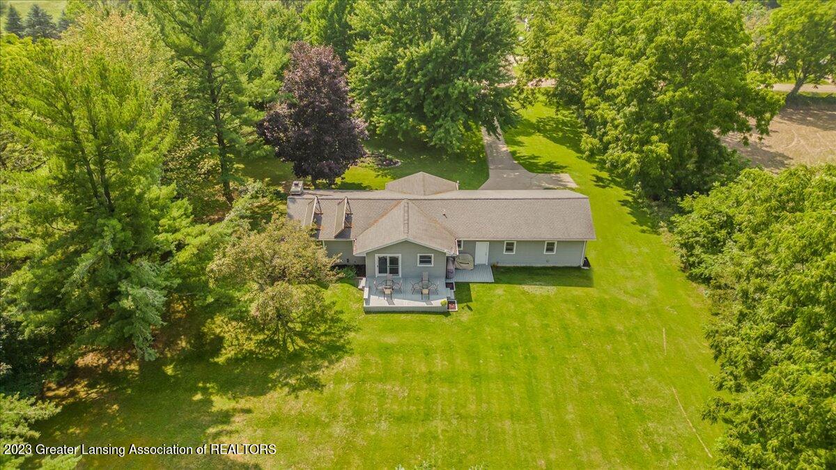 10635 South Lowell Road Dewitt, MI 48820 - Photo 2 of 43 29-Media Jett-5