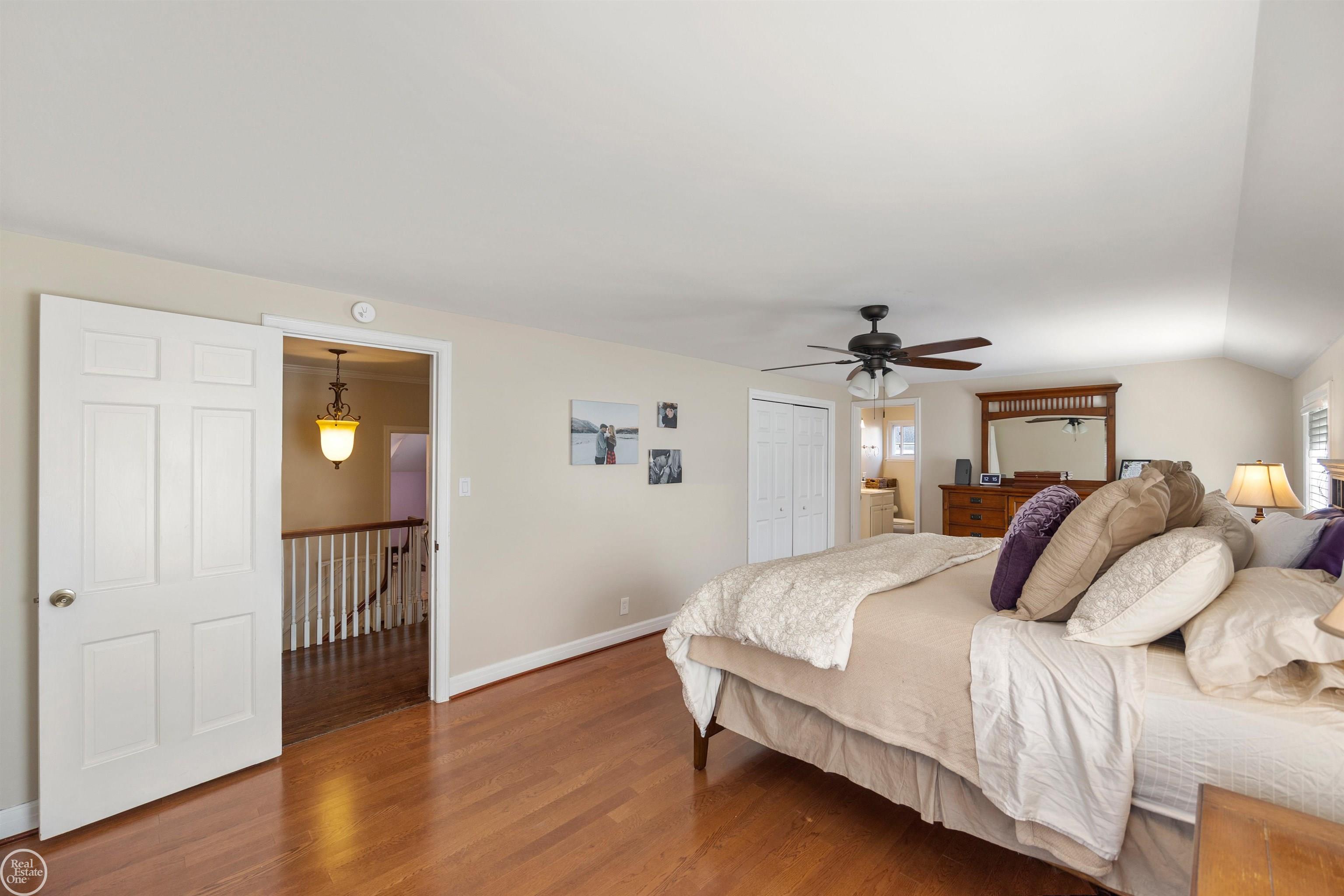 704 Pemberton Road Grosse Pointe, MI 48230 - Photo 51 of 75 50135490-0f1accca-657c-49ca-8985-755ab7807195.JPG