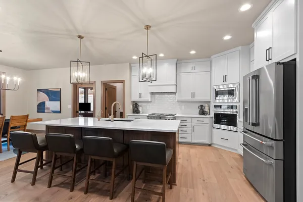 $1,050,000 | 4093 Half Crown Run, De Pere, WI 54115