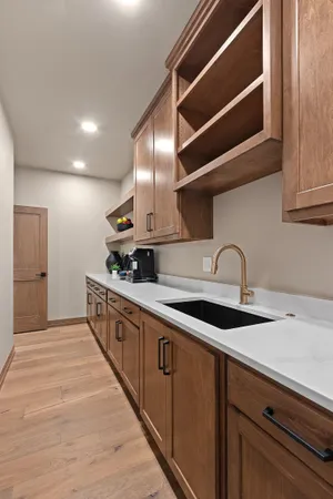 $1,050,000 | 4093 Half Crown Run, De Pere, WI 54115