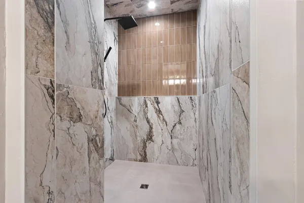 $1,050,000 | 4093 Half Crown Run, De Pere, WI 54115