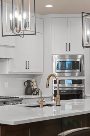 $1,050,000 | 4093 Half Crown Run, De Pere, WI 54115