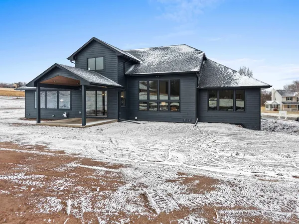 $1,050,000 | 4093 Half Crown Run, De Pere, WI 54115