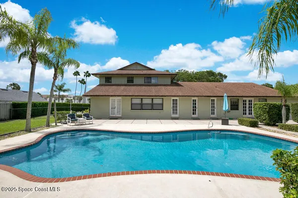$6,500 | 250 East Central Boulevard, Cape Canaveral, FL 32920