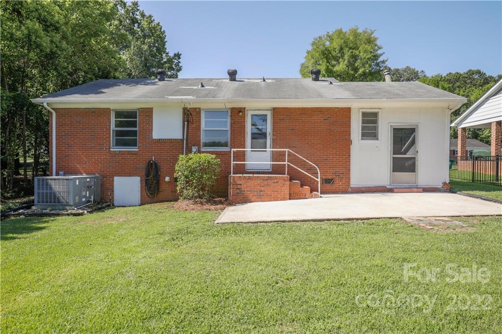 116 Boatright Road Pineville, NC 28134 - Photo 12 of 13 Gallery Image 12