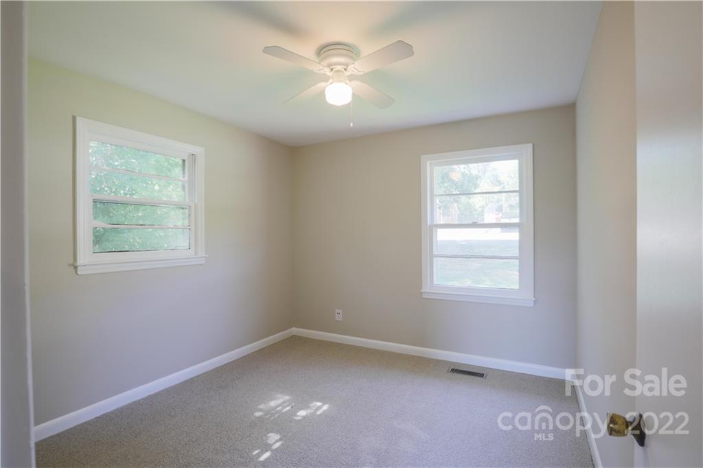 116 Boatright Road Pineville, NC 28134 - Photo 7 of 13 Gallery Image 7