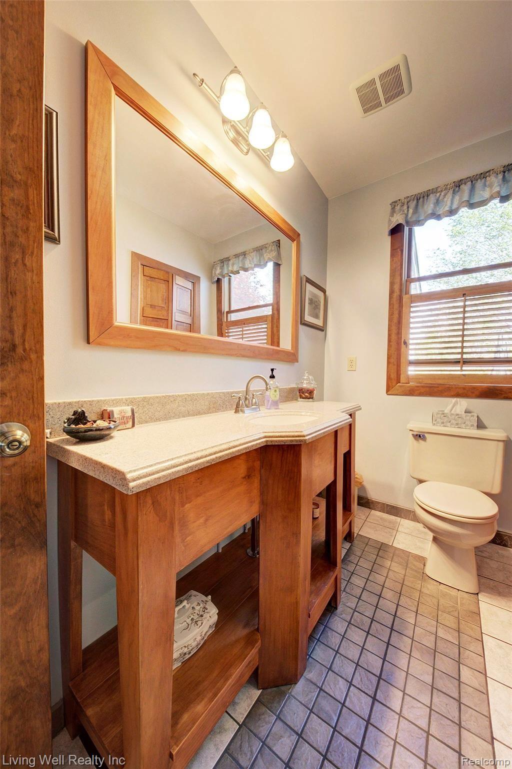 712 Brighton Lake Road Brighton, MI 48116 - Photo 26 of 47 4H8A0217_8_9.jpg