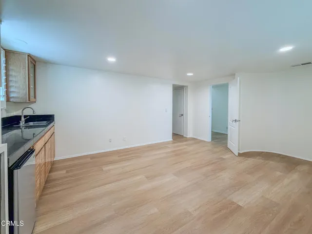 $6,295 | 3525 Sunset Lane, Oxnard, CA 93035