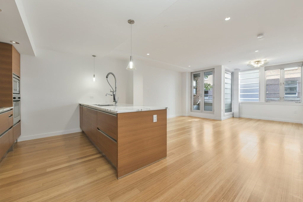 7 Warren Avenue, Unit 12 Boston, MA 02116 - Photo 4 of 12